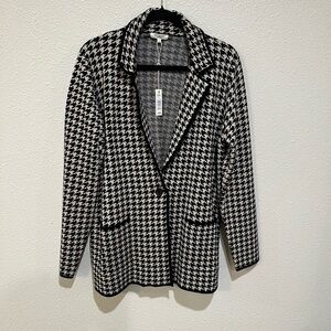 Max Studio Monochrome Houndstooth Blazer